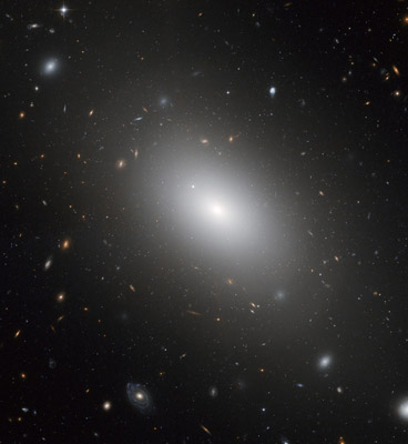 galaxies elliptiques